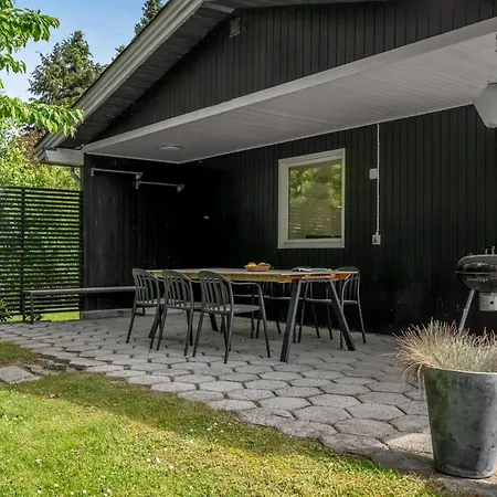 Arild - 700m From The Sea By Interhome Fakse Ladeplads